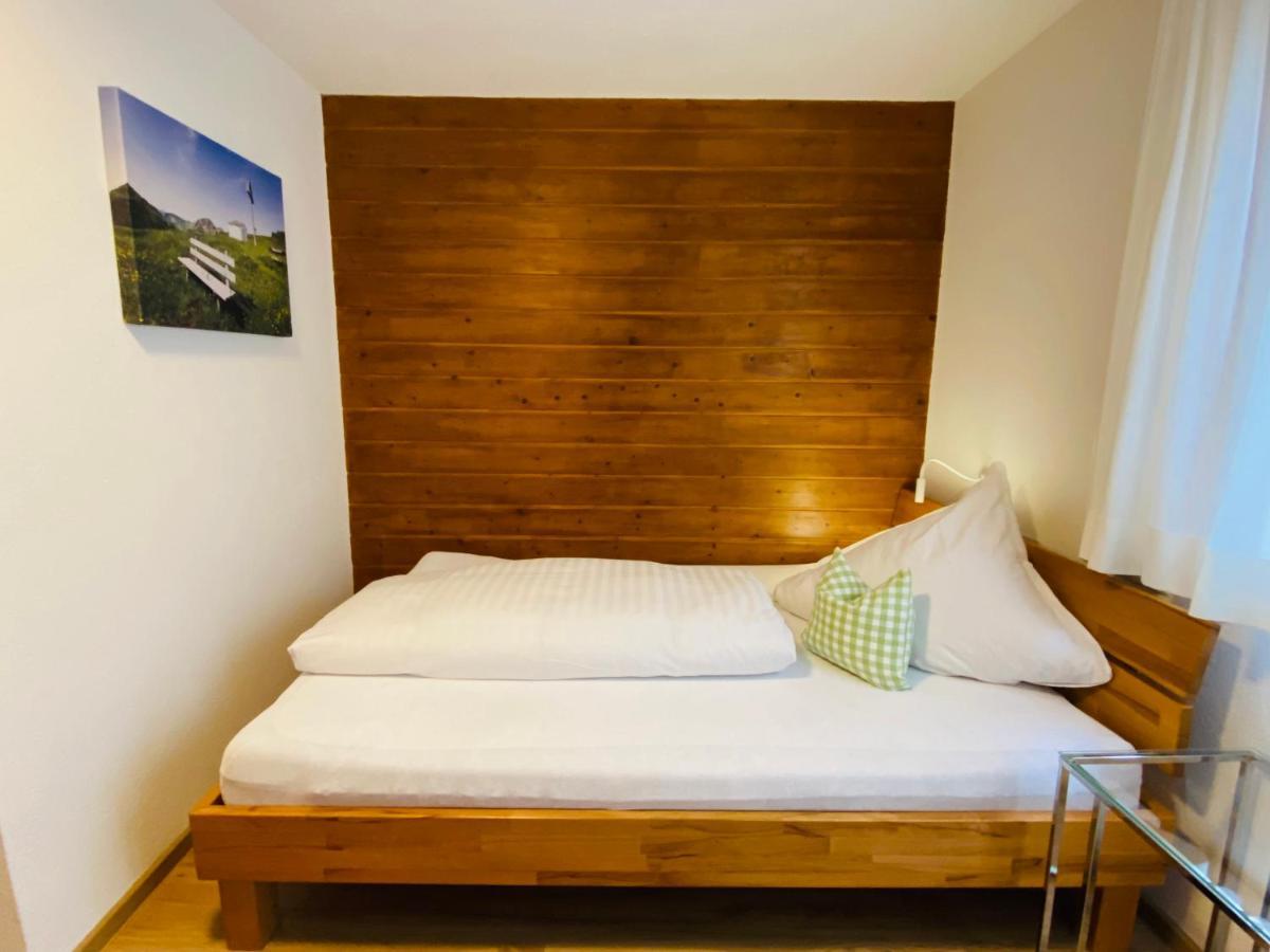 Hotel Garni Enzian Damuels Bagian luar foto