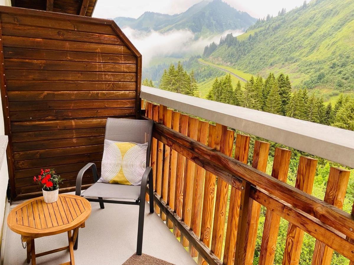 Hotel Garni Enzian Damuels Bagian luar foto