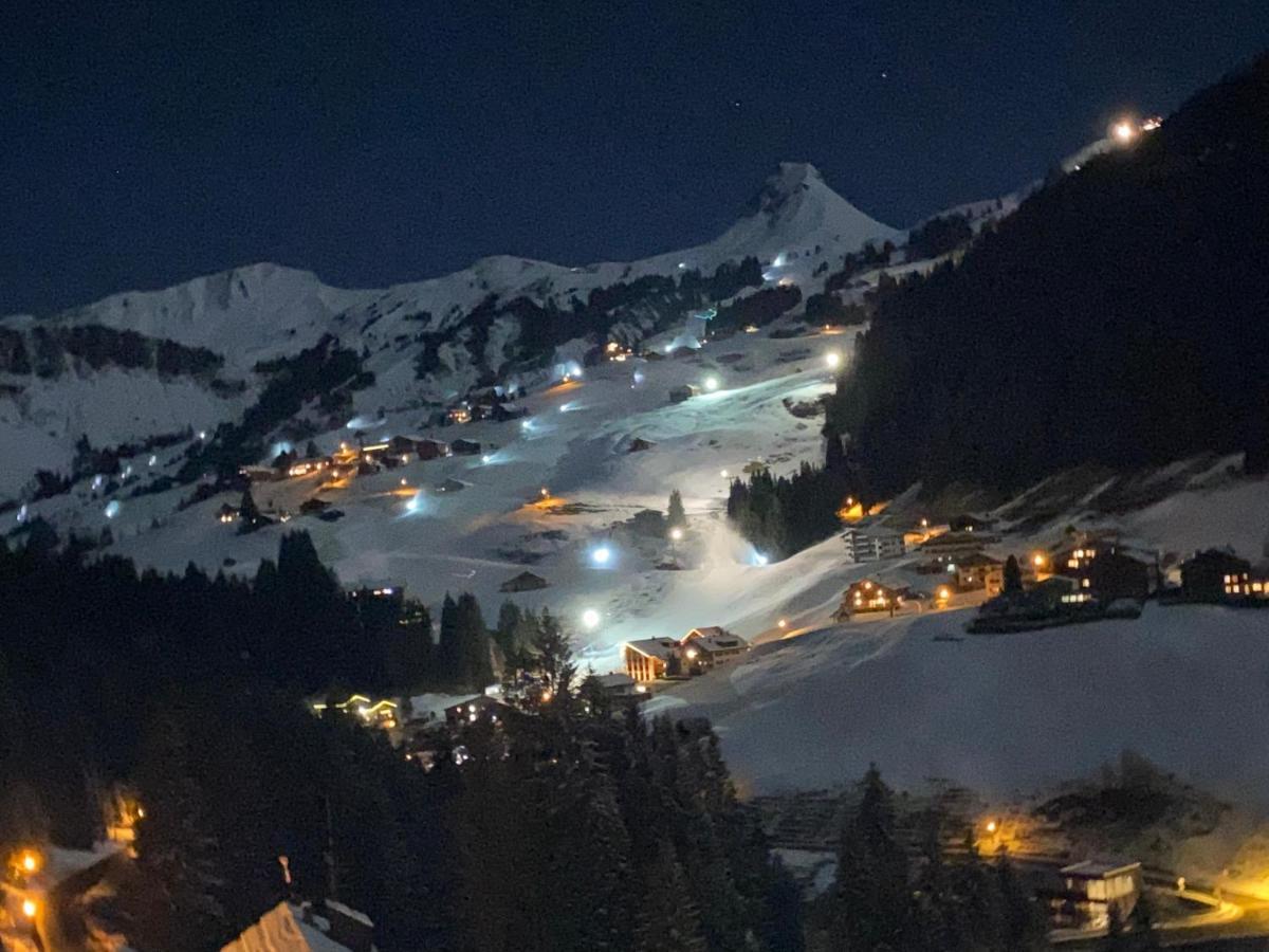 Hotel Garni Enzian Damuels Bagian luar foto