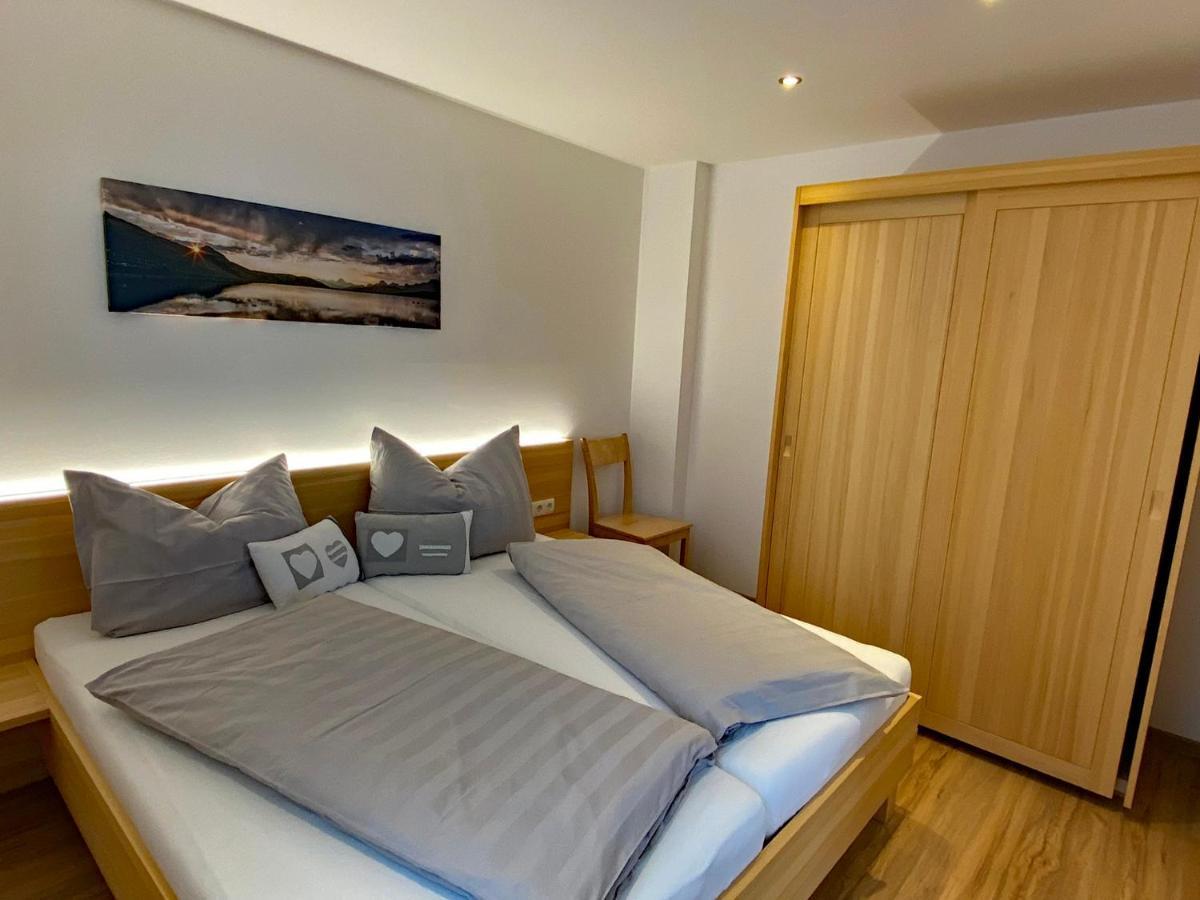 Hotel Garni Enzian Damuels Bagian luar foto